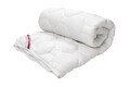 Set pilota 200x220 cm si 2 perne 50x70 cm, microfibra matlasata hipoalergenica, umplutura cu tratament PROTECT+